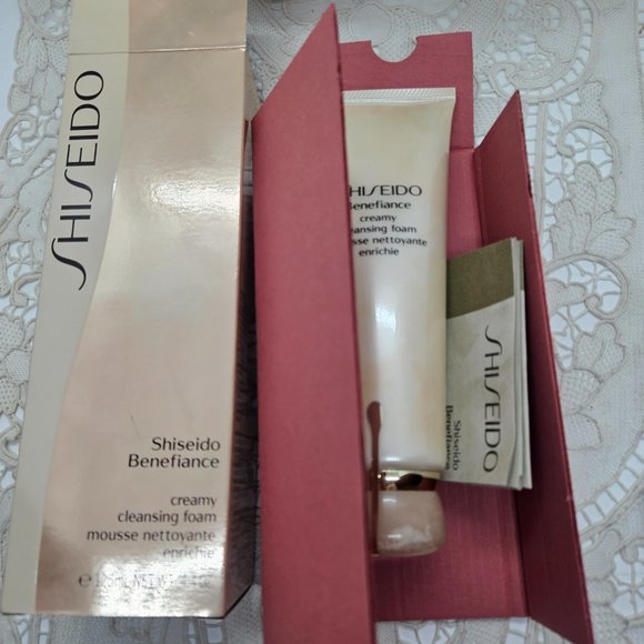 SHISEIDO BENEFIANCE CREAMY CLEANSING FOAM 4.4OZ/125ML NIB - Picture 4 of 5